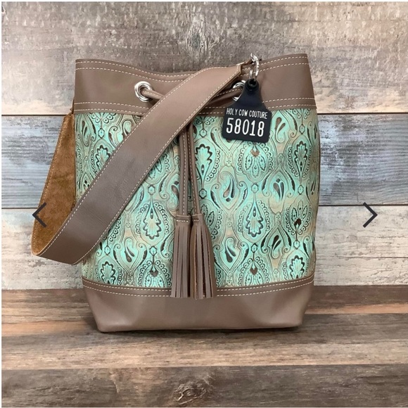 holy cow Couture Handbags - Holy Cow Couture Feed Bucket Bag